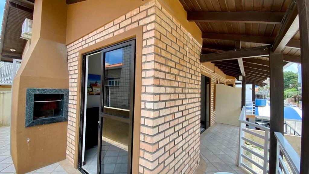 Residencial Portal Do Sol Apartment Бомбиняс Екстериор снимка