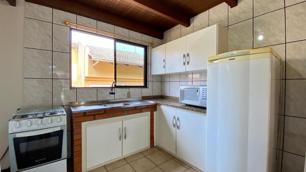 Residencial Portal Do Sol Apartment Бомбиняс Екстериор снимка